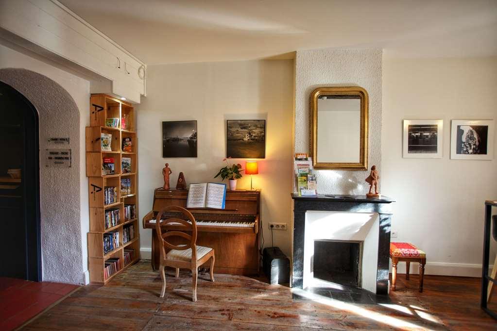 Hotel Henri IV Nérac Ausstattung foto